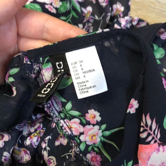 H&M Floral Long Sleeve Dress - Picture 3 of 5